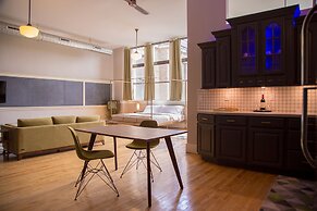 School 31 Lofts at Colors Studios