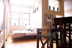 School 31 Lofts at Colors Studios