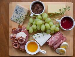 School 31 Lofts at Colors Studios