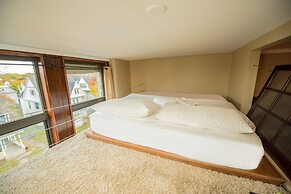 School 31 Lofts at Colors Studios