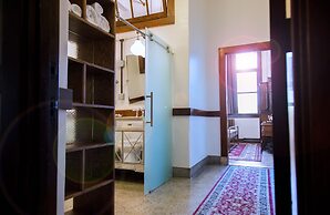 School 31 Lofts at Colors Studios