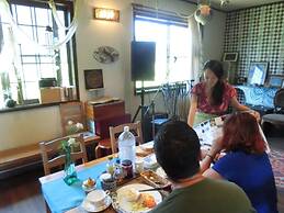 Sansaro Cafe & guest house