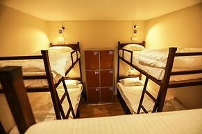 Flying Yak Hotel - Hostel