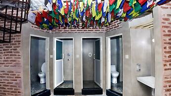 Flying Yak Hotel - Hostel