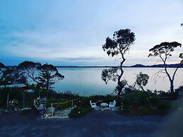 Applebay Guest House