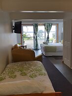 Applebay Guest House