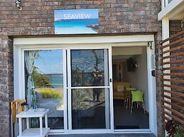 Applebay Guest House