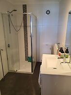 Applebay Guest House