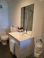 Applebay Guest House