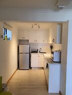 Applebay Guest House