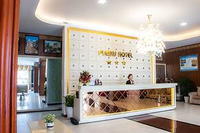 HANZ Pleiku Hotel