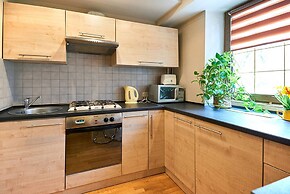Home-Hotel Mechnikova 7