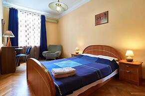 Home-Hotel Pushkinskaya 2-4-7