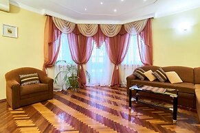 Home-Hotel Spasskaya 25-17