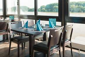 Rheinterrassen Hotel Café Restaurant