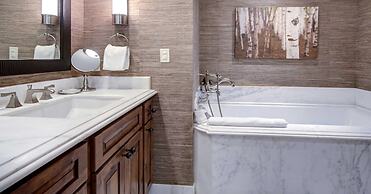 Ritz Carlton #5 2 Bedroom Condo by RedAwning