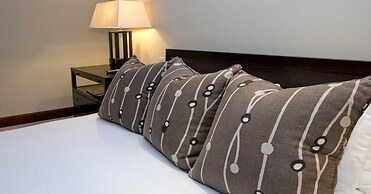 Ritz Carlton #5 2 Bedroom Condo by RedAwning