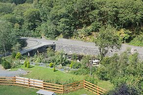 Plas Penaeldroch Manor