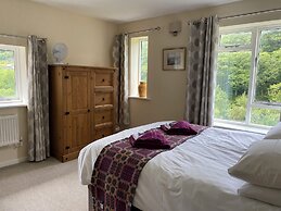 Plas Penaeldroch Manor