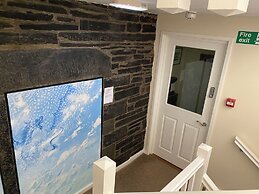 Plas Penaeldroch Manor