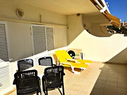 Borda d'Água, Praia da Oura