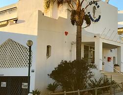 Borda d'Água, Praia da Oura