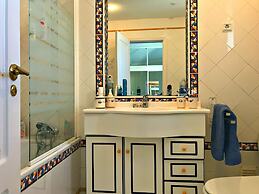 Borda d'Água, Praia da Oura