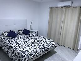 Borda d'Água, Praia da Oura