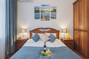 GM Apartment Bol'shaya Polyanka