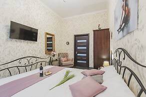 GM Apartment Bryusov Pereulok