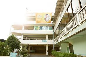 Rimnam Hotel Suk Sawat 70