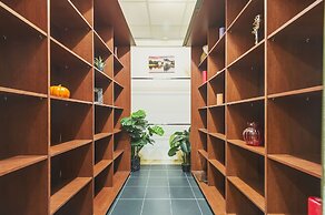 GM Apartment 2 Leont'yevskiy Pereulok 6