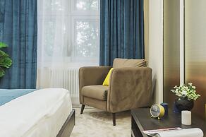 GM Apartment 2 Leont'yevskiy Pereulok 6