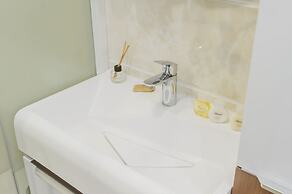 GM Apartment 2 Leont'yevskiy Pereulok 6