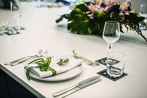 Vibe Hotel Melbourne