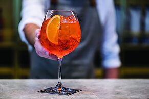 Vibe Hotel Melbourne