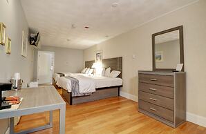 Hamilton Village Inn