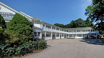 Hamilton Village Inn