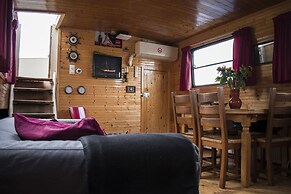 Houseboat De Roos