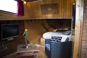 Houseboat De Roos