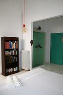 Neoclassical ART-House Bhive