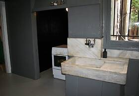 Neoclassical ART-House Bhive