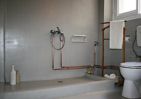 Neoclassical ART-House Bhive