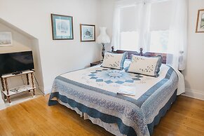 Friendly City Inn Bed & Breakfast