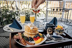 Friendly City Inn Bed & Breakfast