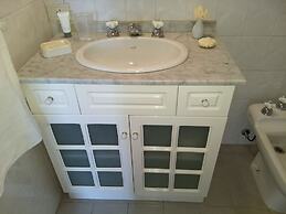 Lujosa Torre. Pool Gym