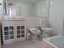 Lujosa Torre. Pool Gym