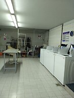 Lujosa Torre. Pool Gym