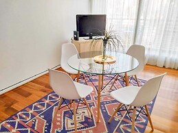 Lujosa Torre. Pool Gym