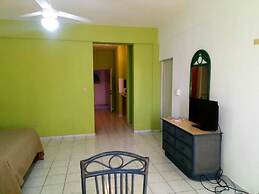 Aparta Hotel Jardines Metropolitanos